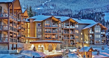 Evolution Whistler, by Lodging Ovations