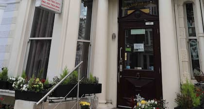 Holland Inn Hotel