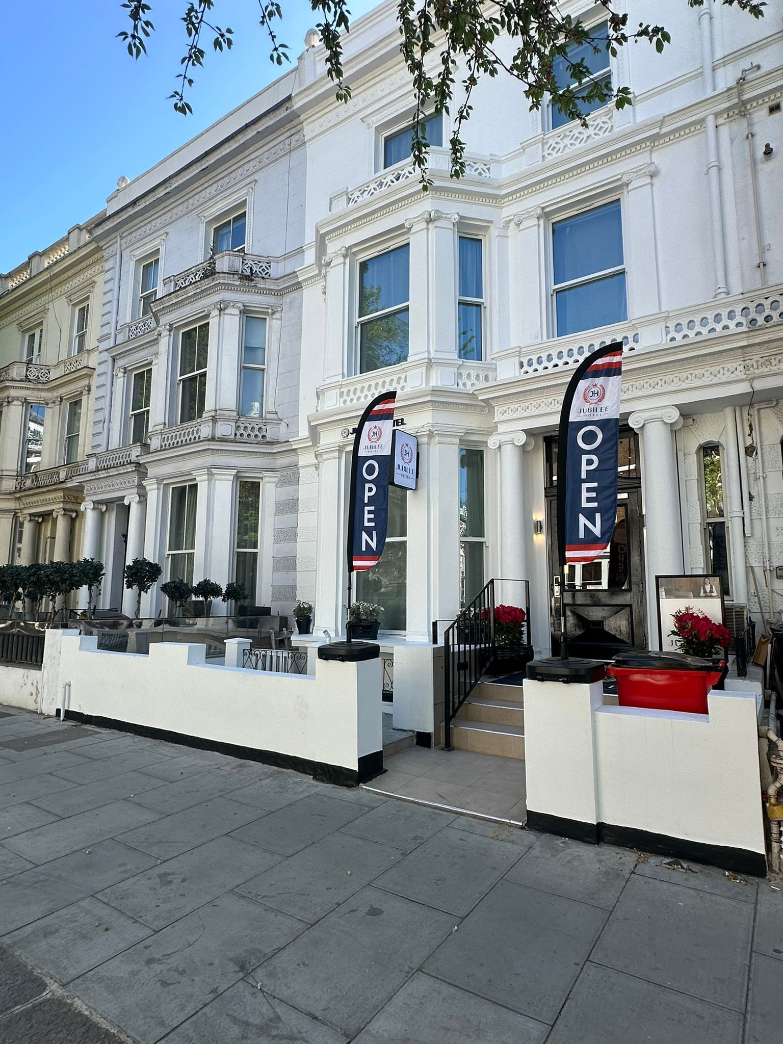 Photo - Jubilee Hotel Kensington