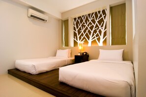 Superior Room, 2 Single Beds (CLASSIC Room) - The Album Hotel (Patong)