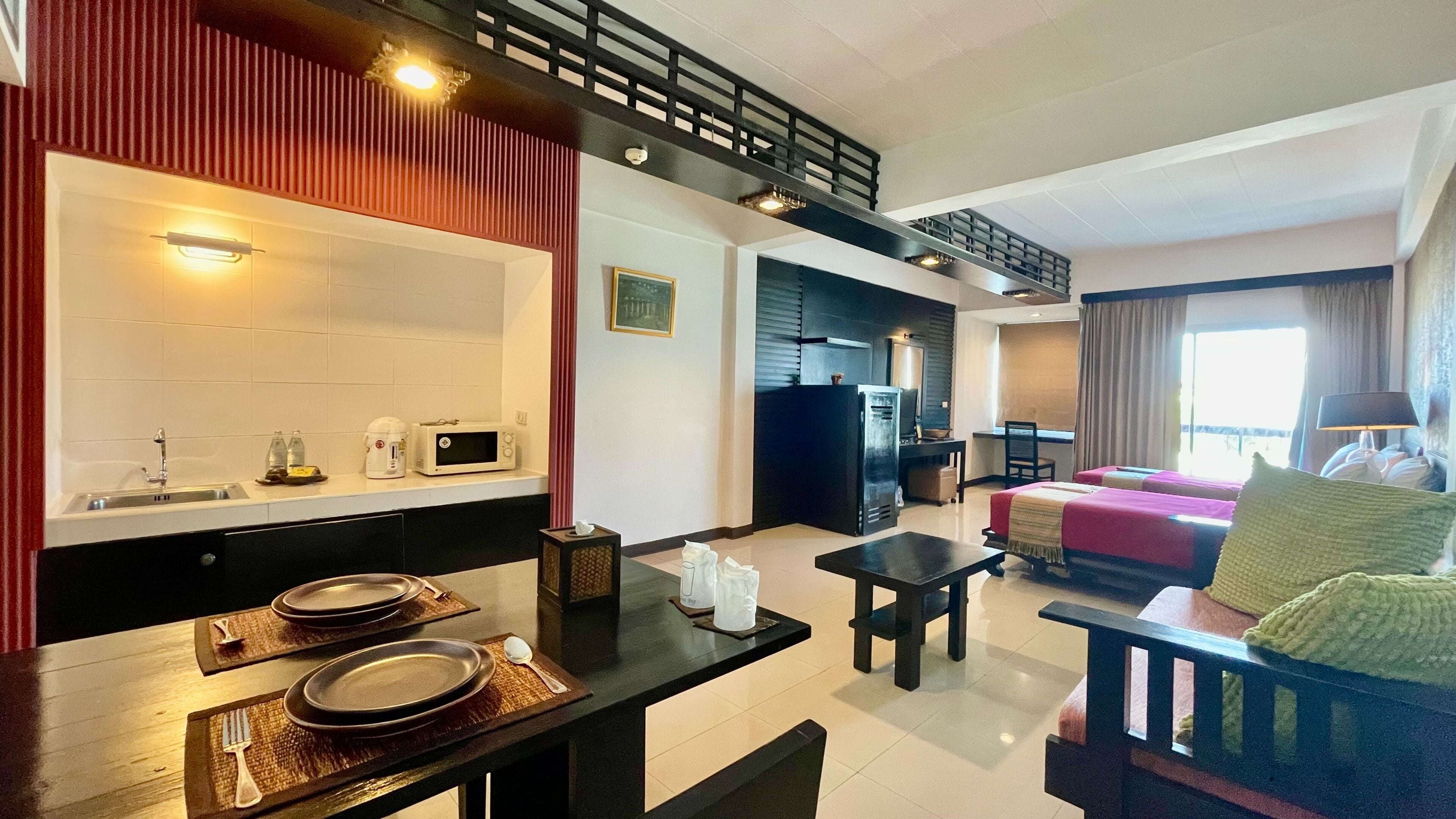 Grand Deluxe room | เครื่องนอนระดับพรีเมียม, ห้องพักตกแต่งอย่างมีเอกลักษณ์