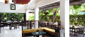 Siam Piman Hotel