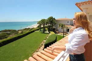 Deluxe Apartment, 1 Bedroom, Sea View, Sea Facing | Balcony