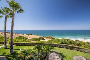 Premium Studio, Sea View, Sea Facing | Beach/ocean view