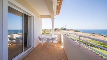 Deluxe Apartment, 1 Bedroom, Sea View, Sea Facing | Beach/ocean view