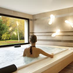 Sauna, bain à remous, hammam, hammam, soins corporels