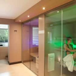 Sauna, bain à remous, hammam, hammam, soins corporels