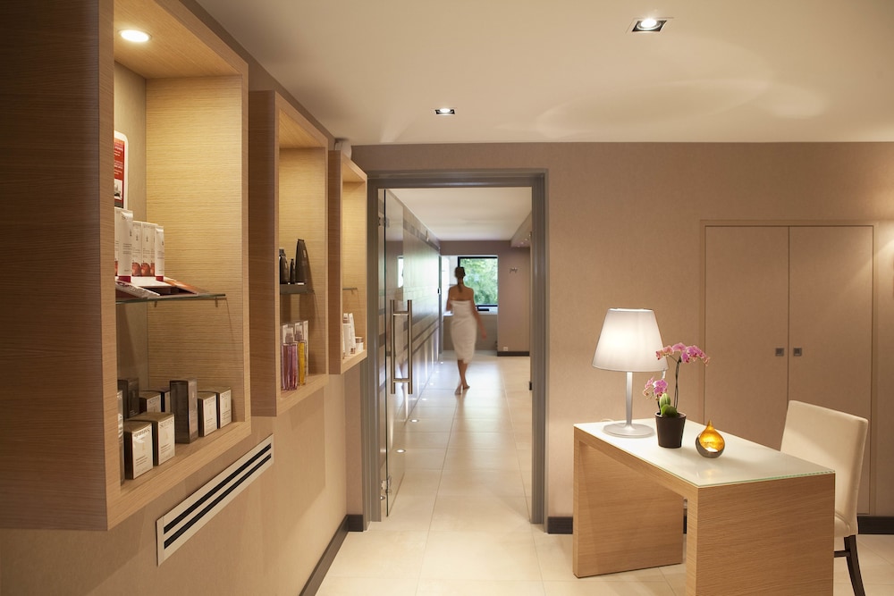 L'Aubinière L'-SARL by null