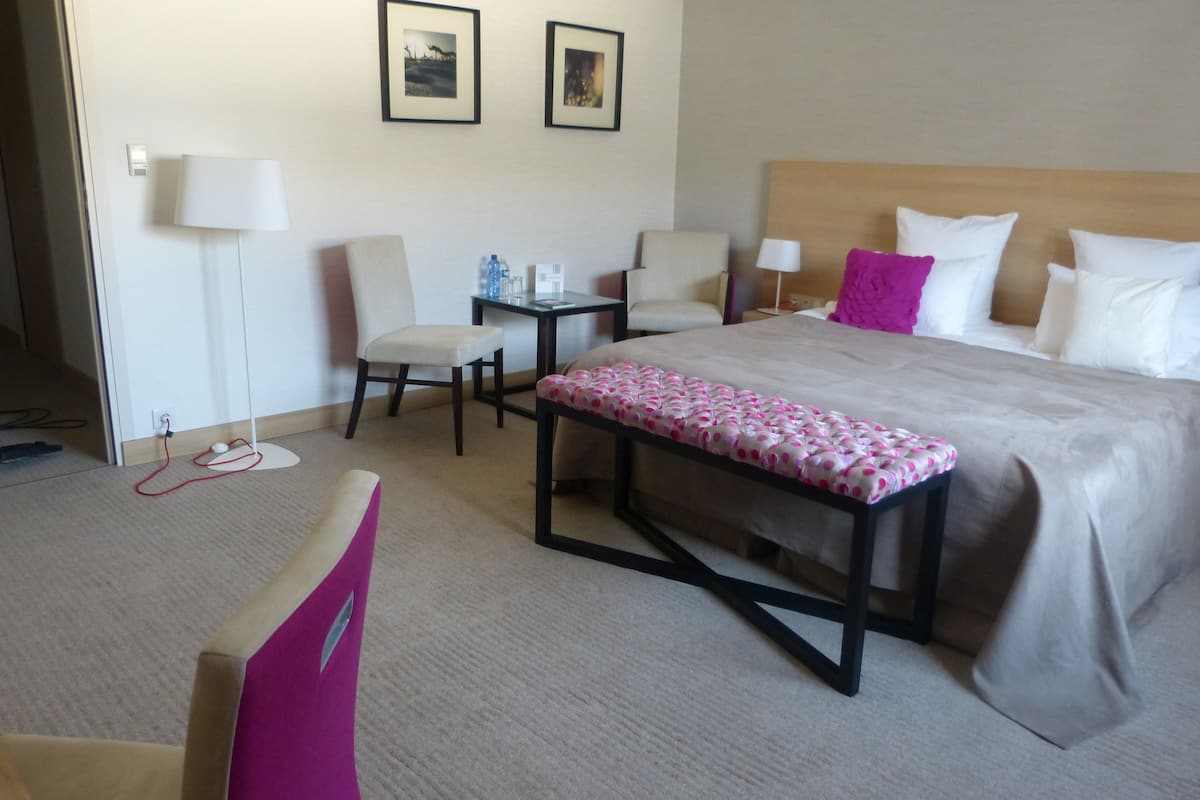 superior double or twin room, 1 double or 2 single beds | premium bedding, in-room safe, soundproofing, free wifi