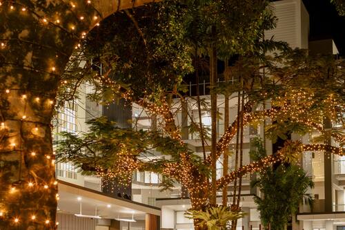 Façade de l’hébergement – soirée/nuit