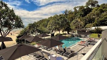 Apartment, Beachfront | Teres/patio