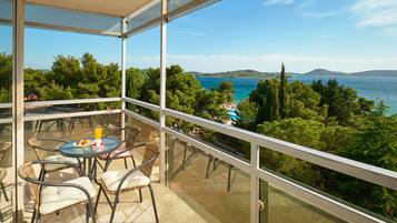 Suite junior, vista al mar | Vista desde la habitación