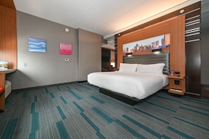 Studio, 1 King Bed, Accessible Bathtub