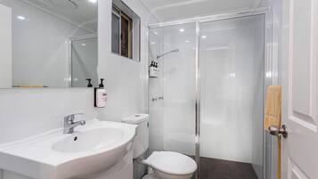 Room, 1 Double Bed, Non Smoking | 1 bedroom, desk, blackout curtains, iron/ironing board