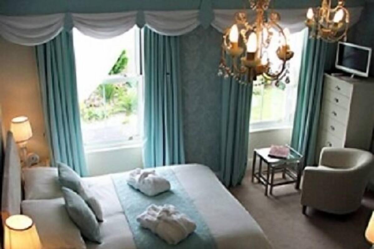 Luxury Room, 1 Katil Raja (King), Ensuite (Tall Ships Room)