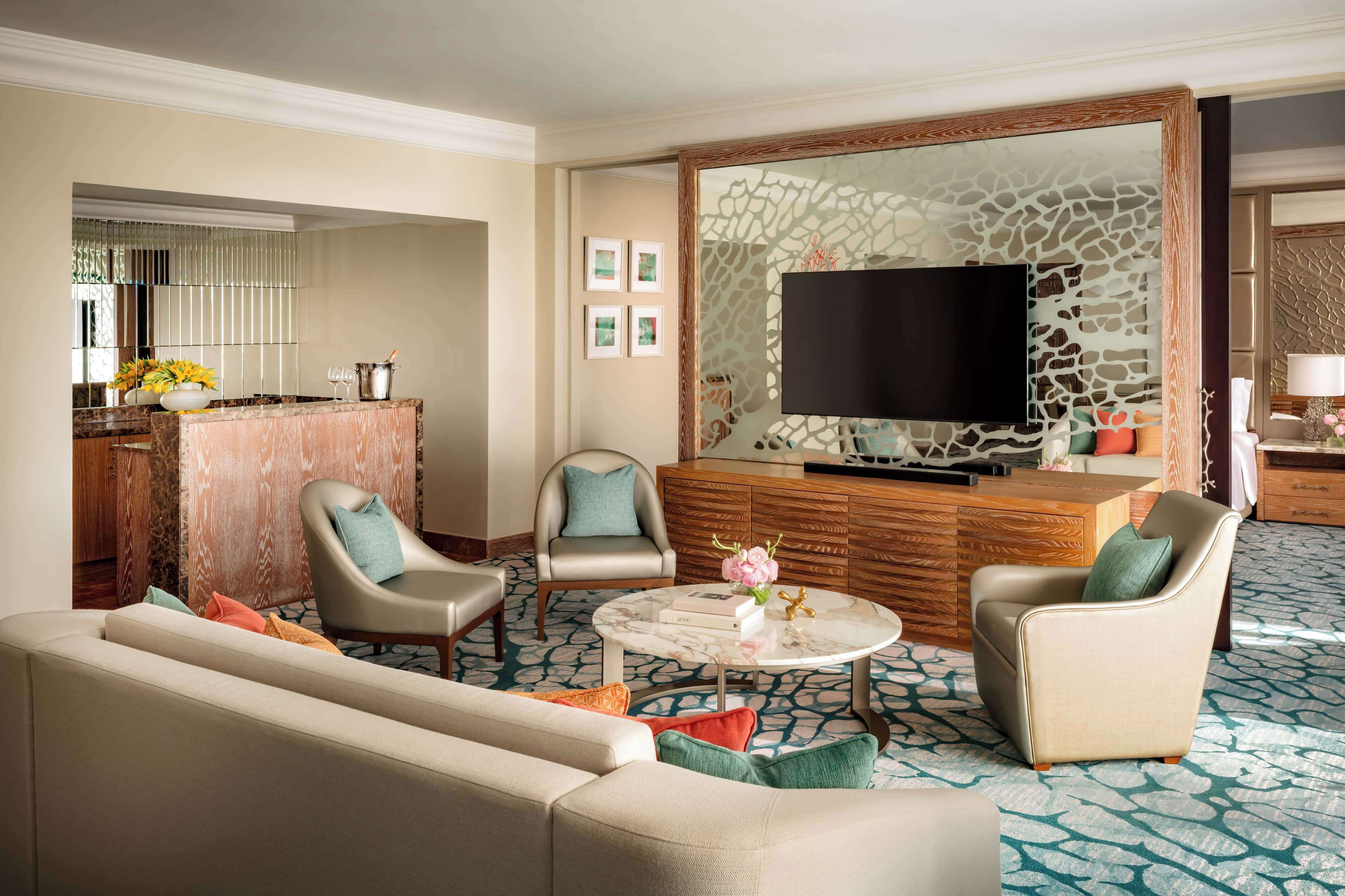 Premium bedding, minibar, in-room safe, desk