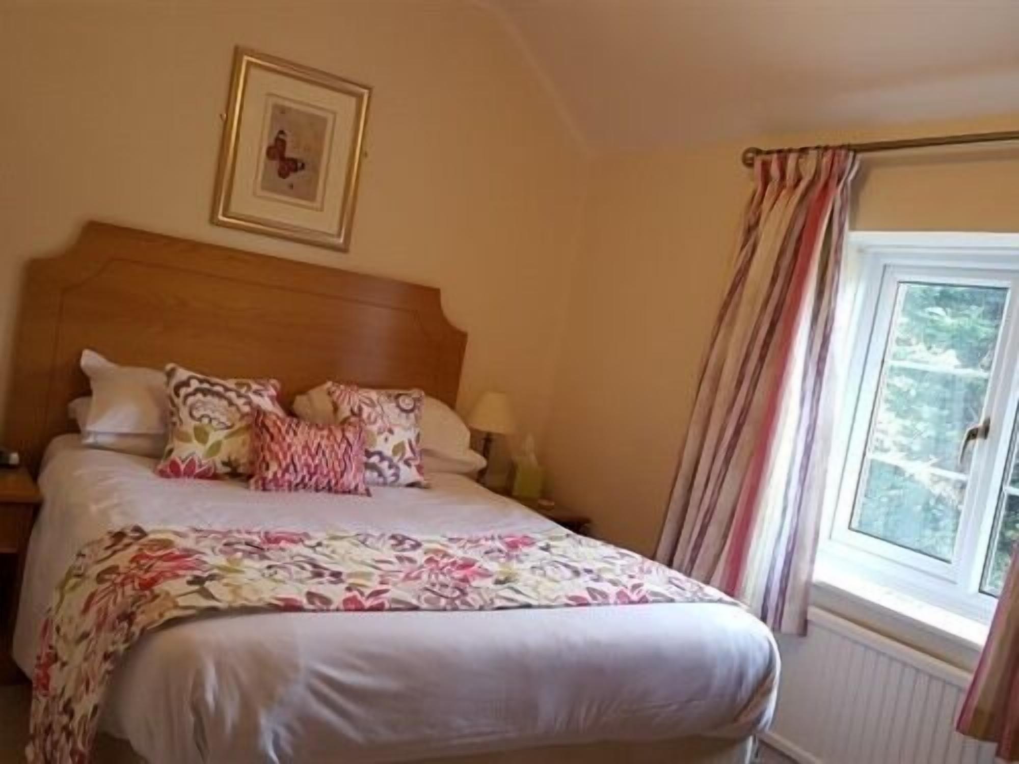 double room, ensuite | soundproofing, free wifi