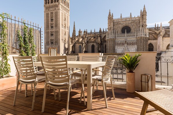 Standard Room | Terrace/patio
