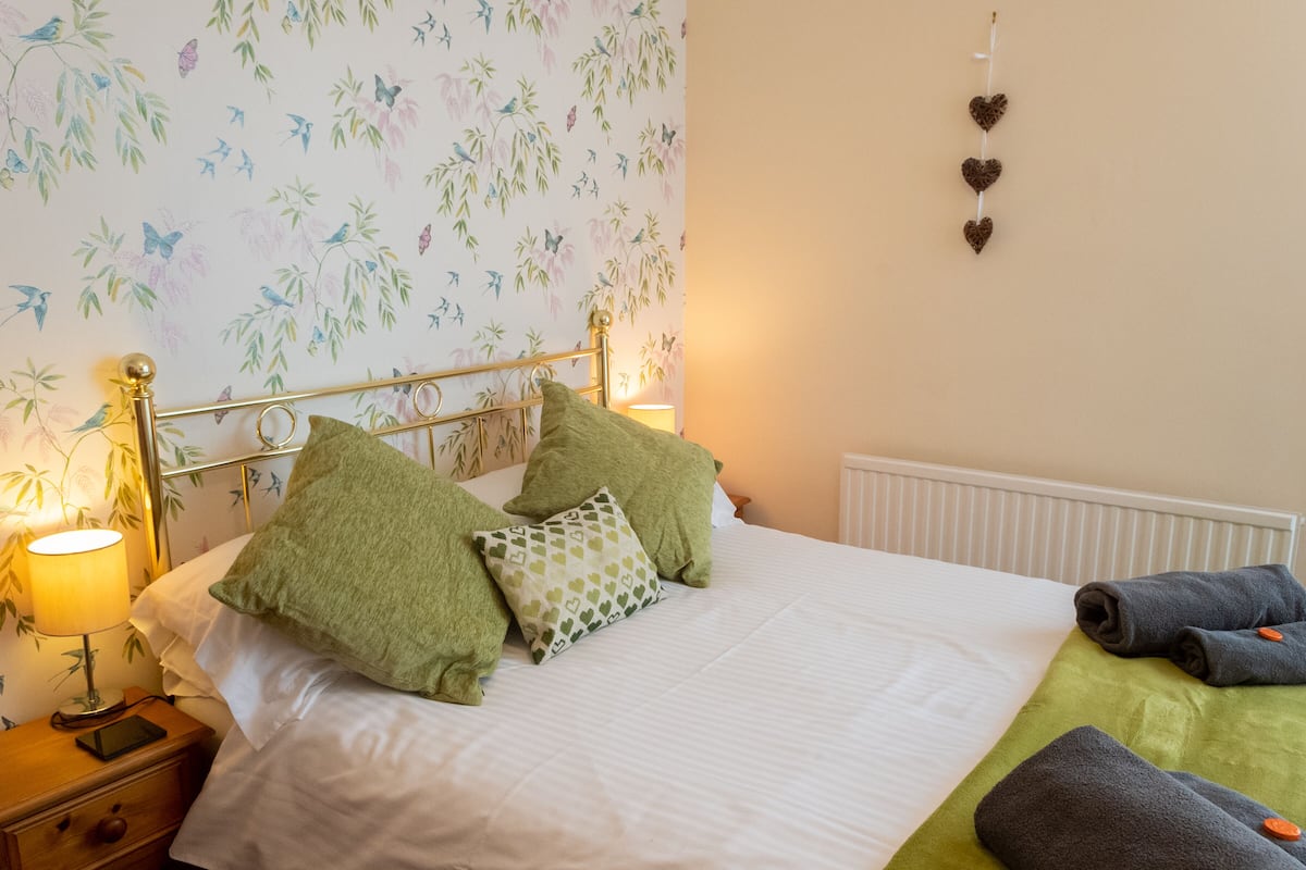 Double Room, Ensuite | 1 bedroom, soundproofing, free WiFi