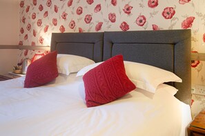 슈피리어 더블룸, 앙스위트 (Twin) | 1 개의 침실, WiFi