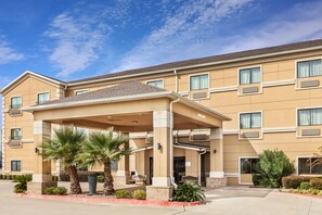 Exterior - Grander Inn & Suites (Tyler)