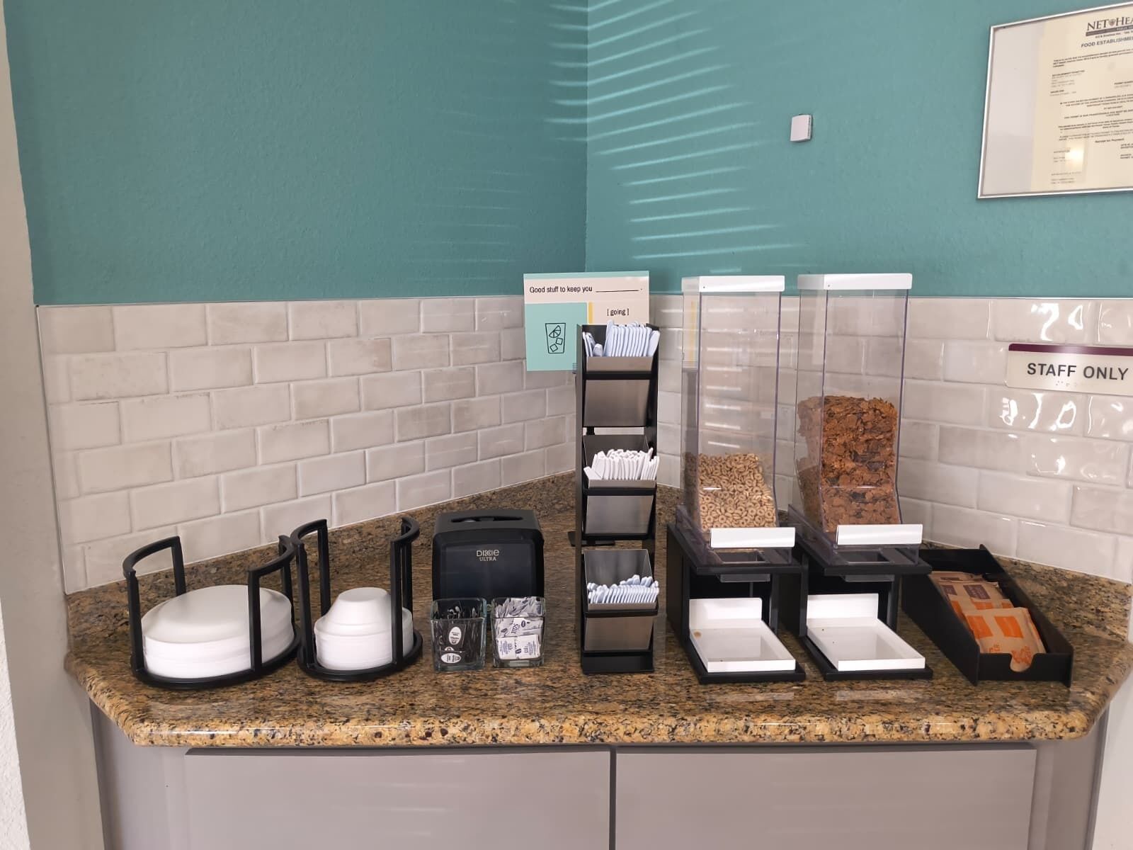 Free daily continental breakfast