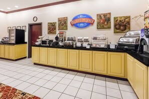 Komplett frokost er inkludert hver dag