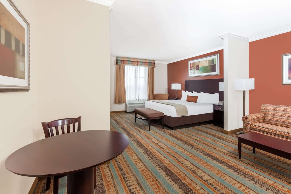 desk, iron/ironing board, free cots/infant beds, free wifi