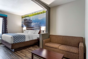 Suite - 1 kingsize-seng - ikke-ryger | Skrivebord, strygejern/strygebræt, gratis baby-/barnesenge