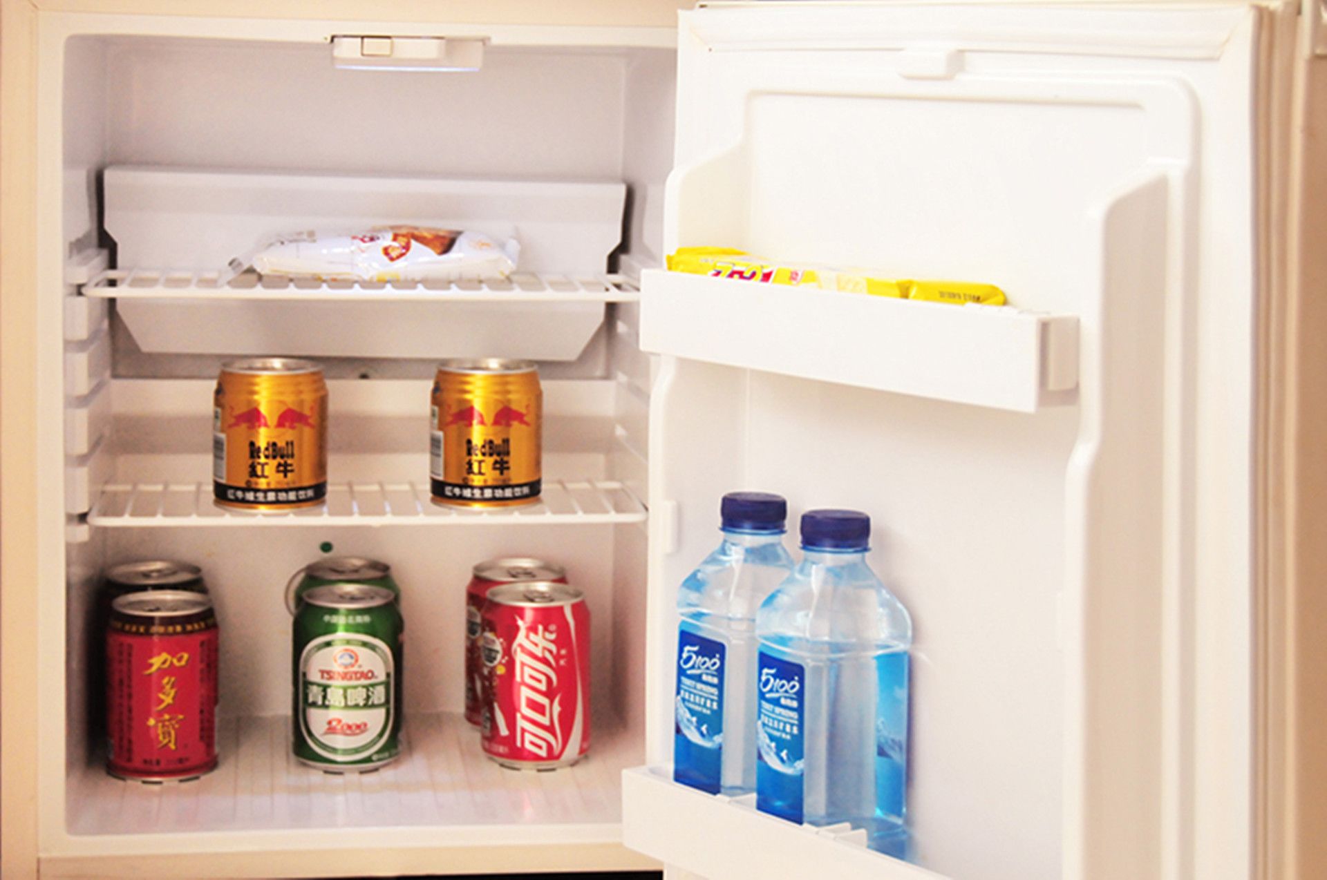 minibar, in-room safe, desk, soundproofing