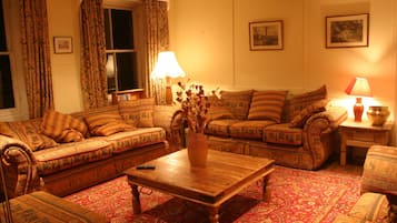 House, Accessible, Ensuite (Farmhouse) | Lounge