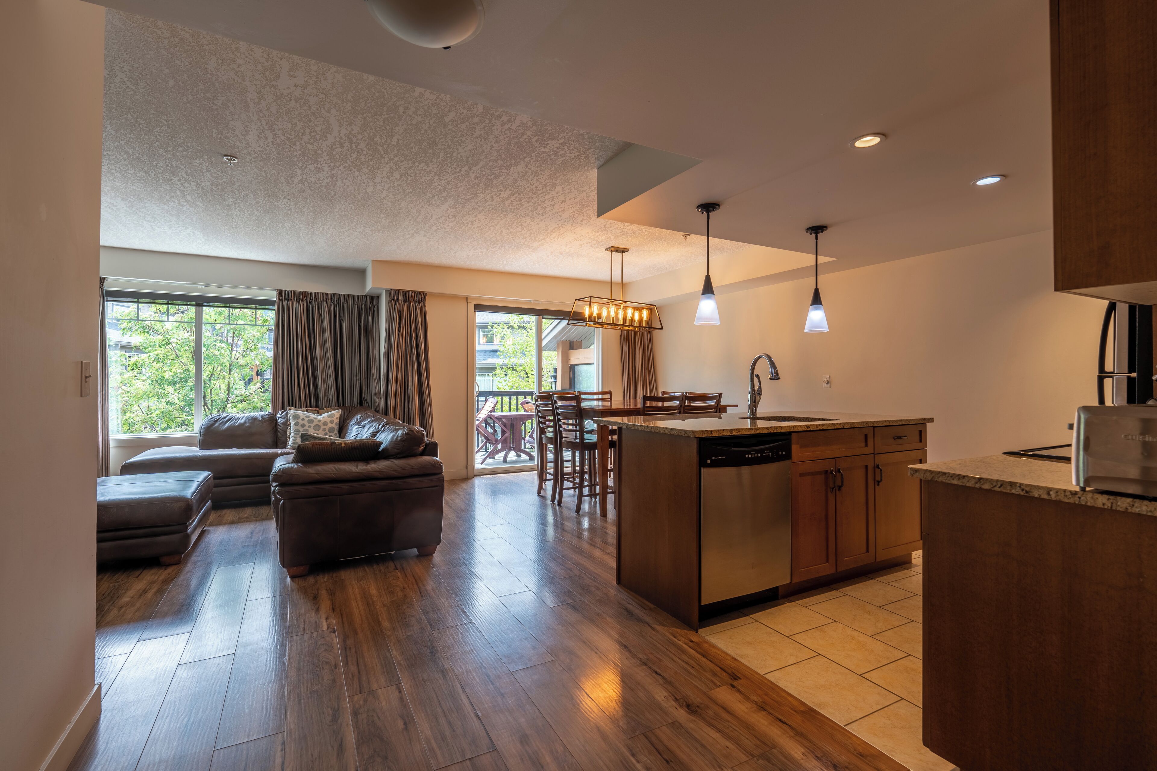 CP # 3207 Two Bedroom + Den, Two story | Private kitchen | Fridge, microwave, oven, stovetop