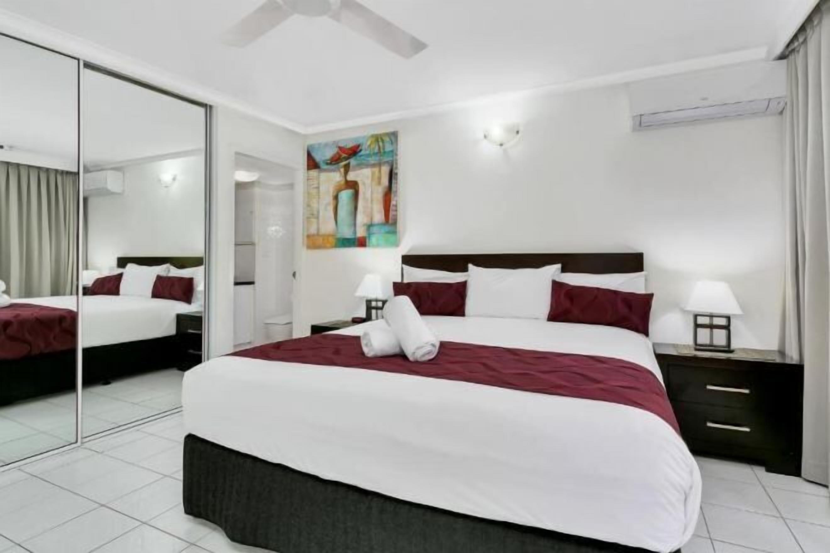Premium bedding, in-room safe, desk, soundproofing