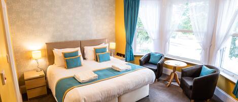 Double Room (Superior Superking) | Desk, laptop workspace, blackout curtains