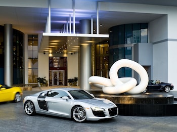 Hotel entrance at Kimpton EPIC Hotel by IHG