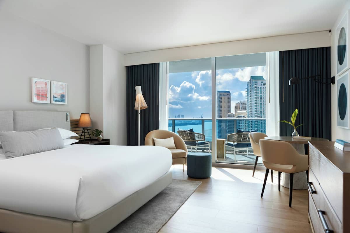 Premium bedding, pillow-top beds, minibar, in-room safe