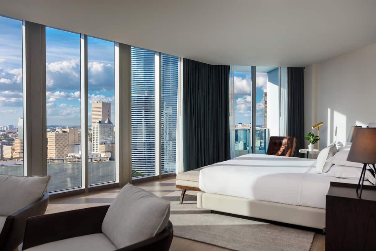 Kimpton EPIC Hotel by IHG Reviews, Deals & Photos 2025 - Expedia
