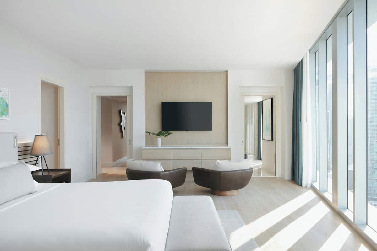Suite, 1 King Bed (Penthouse)