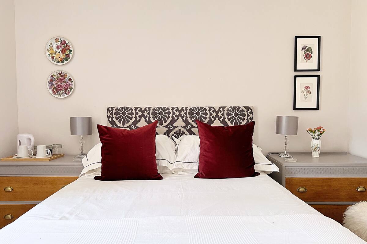 Deluxe tweepersoonskamer, en-suite badkamer