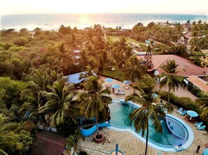 Exterior - Paradise Village Beach Resort (Calangute)