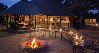 Jackalberry Lodge
