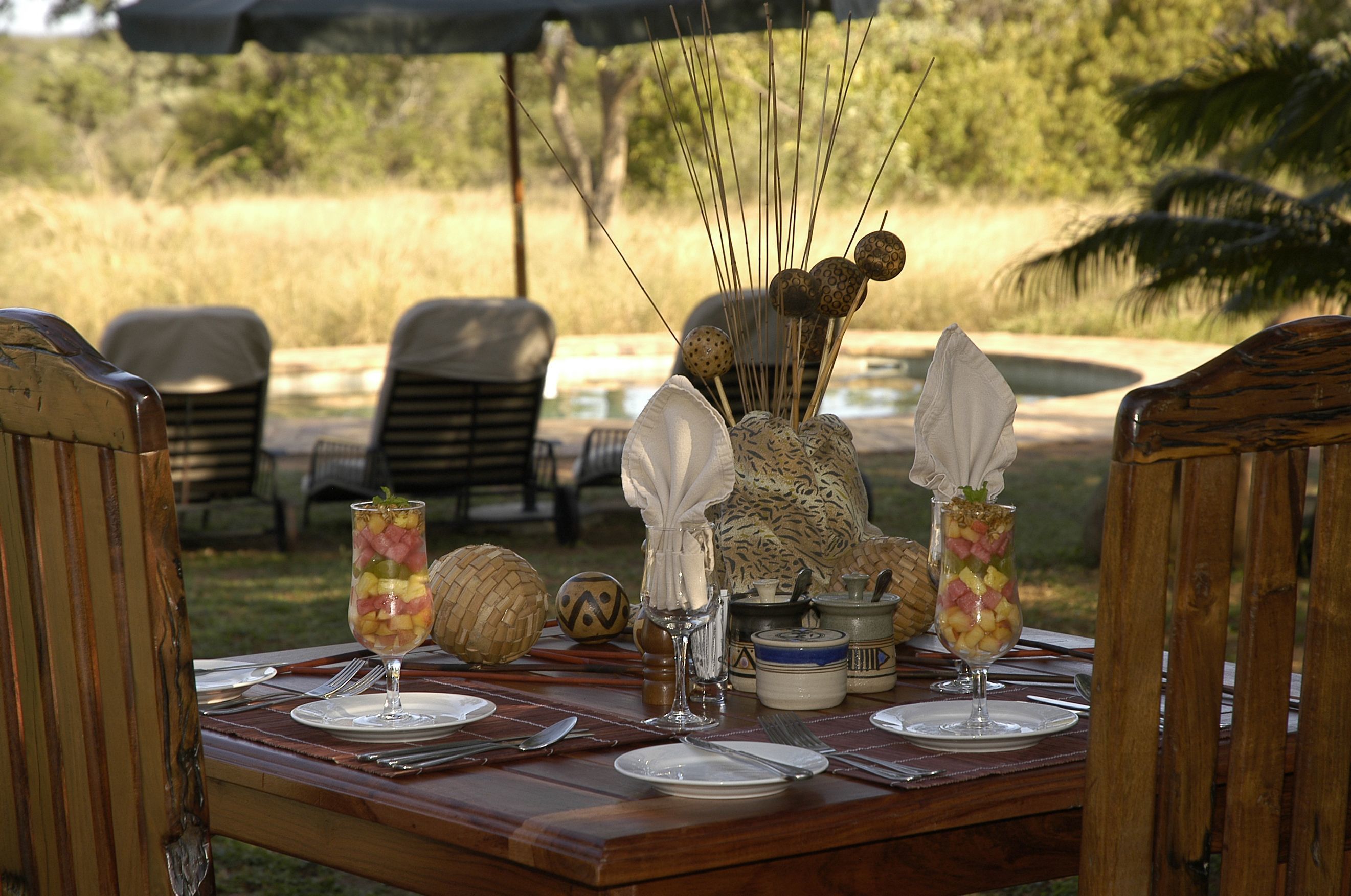 Outdoor dining