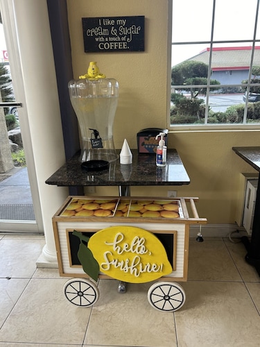 Days Inn by Wyndham Turlock