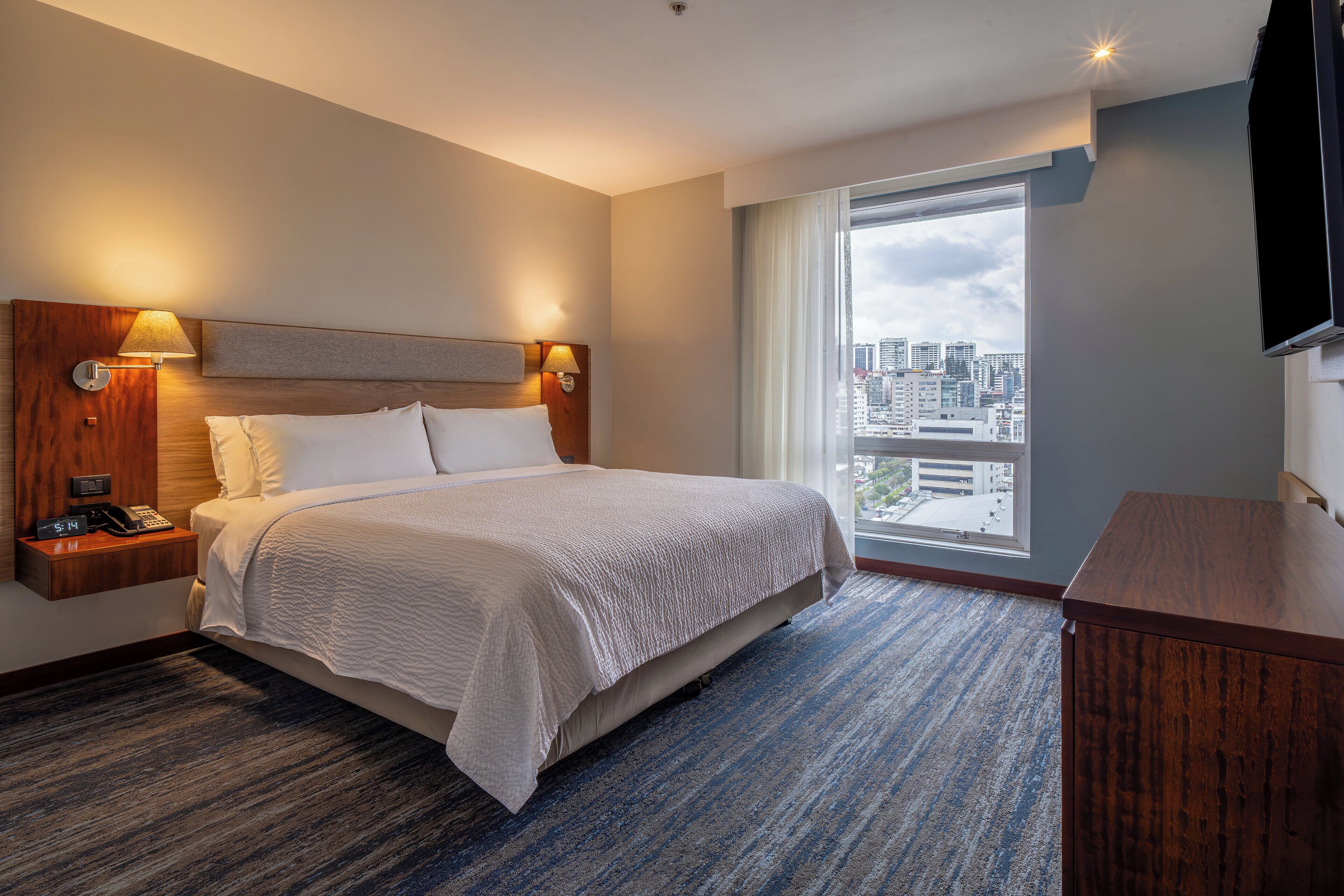 Suite, 1 cama de matrimonio grande | 1 dormitorio, sábanas de algodón egipcio, ropa de cama de alta calidad