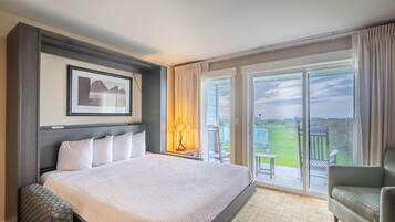 Apartment, KĂŒche, Meerseite (Lower Level) | BĂŒgeleisen/BĂŒgelbrett, kostenloses WLAN, BettwĂ€sche