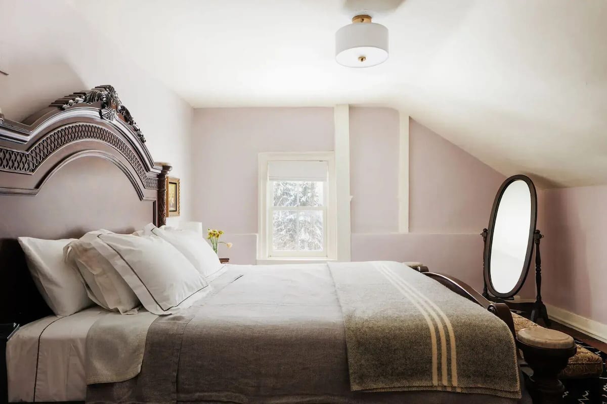 Double Room, Private Bathroom (Organdy)