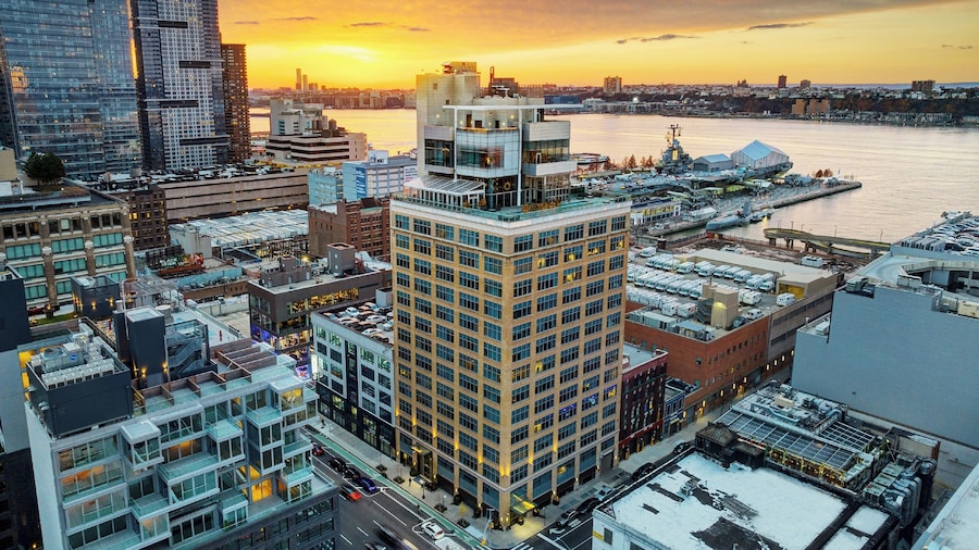 West Side Luxury Holidays 2025 Expedia.co.uk