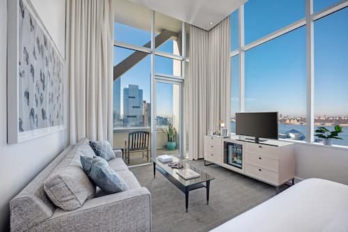 Studio, Terrace | Frette Italian sheets, premium bedding, pillow-top beds, minibar