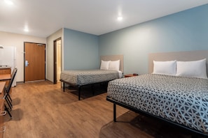 Standard Room, 2 Double Beds, Non Smoking