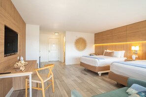 Family Room - 2nd Floor | Premium bedding, Tempur-Pedic beds, in-room safe, desk - Gilbert's Resort (Key Largo)